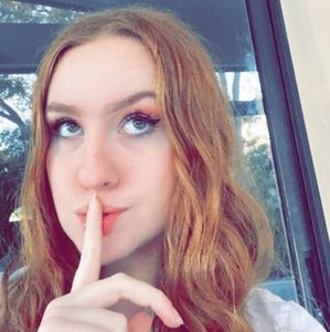 Meet your Posher, Marissa